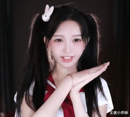 吃瓜娱乐主播直播,揭秘吃瓜娱乐主播的直播魅力 第3张 吃瓜娱乐主播直播,揭秘吃瓜娱乐主播的直播魅力 第3张