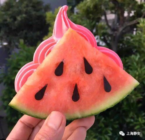 娱乐网红吃瓜,吃瓜事件背后的娱乐风云 第2张 娱乐网红吃瓜,吃瓜事件背后的娱乐风云 第2张