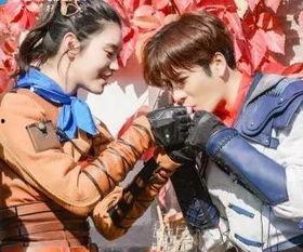 娱乐吃瓜酱恋爱瘾,网络时代的情感追逐 第1张 娱乐吃瓜酱恋爱瘾,网络时代的情感追逐 第1张