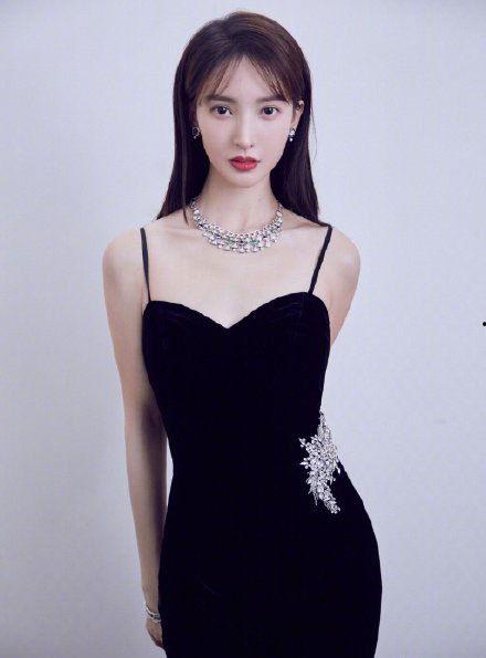 娱乐吃瓜酱金晨,从上戏第一名到奥运开幕式表演者,她的演艺之路与心路历程 第2张 娱乐吃瓜酱金晨,从上戏第一名到奥运开幕式表演者,她的演艺之路与心路历程 第2张