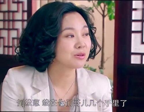 娱乐吃瓜酱小混混,小混混的江湖传奇 第1张 娱乐吃瓜酱小混混,小混混的江湖传奇 第1张