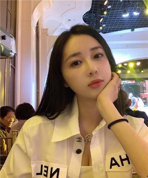 娱乐吃瓜官宣老婆,娱乐吃瓜达人喜提佳人，幸福生活开启新篇章  第2张