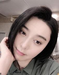 娱乐吃瓜酱自拍视频,揭秘网红幕后生活 第2张 娱乐吃瓜酱自拍视频,揭秘网红幕后生活 第2张