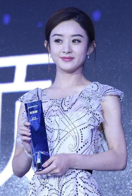 娱乐吃瓜离婚女明星,揭秘离婚女明星的吃瓜历程 第3张 娱乐吃瓜离婚女明星,揭秘离婚女明星的吃瓜历程 第3张