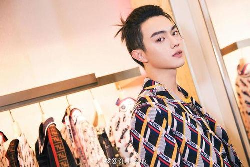 吃瓜娱乐间许凯,吃瓜娱乐间,揭秘明星背后的故事 第2张 吃瓜娱乐间许凯,吃瓜娱乐间,揭秘明星背后的故事 第2张