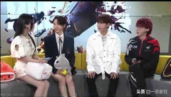 娱乐吃瓜明星小分队,小分队吃瓜明星背后的故事 第3张 娱乐吃瓜明星小分队,小分队吃瓜明星背后的故事 第3张