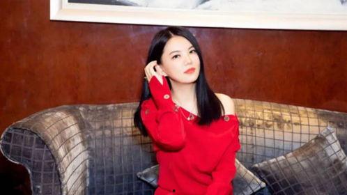 娱乐吃瓜酱32岁,揭秘娱乐圈那些不为人知的幕后故事 第2张 娱乐吃瓜酱32岁,揭秘娱乐圈那些不为人知的幕后故事 第2张